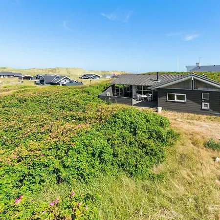 Rink - 150m From The Sea By Interhome